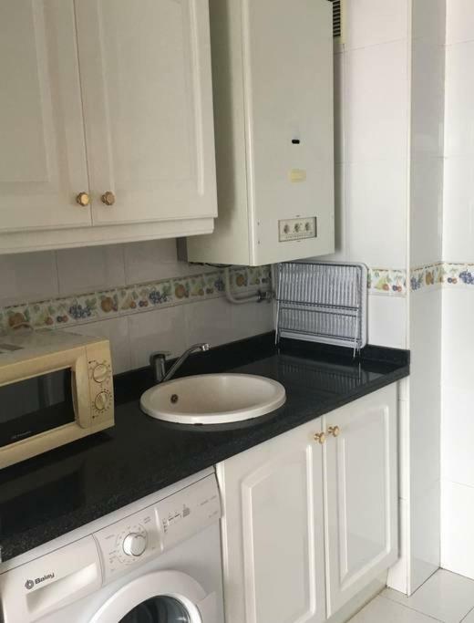 Апартаменты Apartamento Nautico Хихон Экстерьер фото